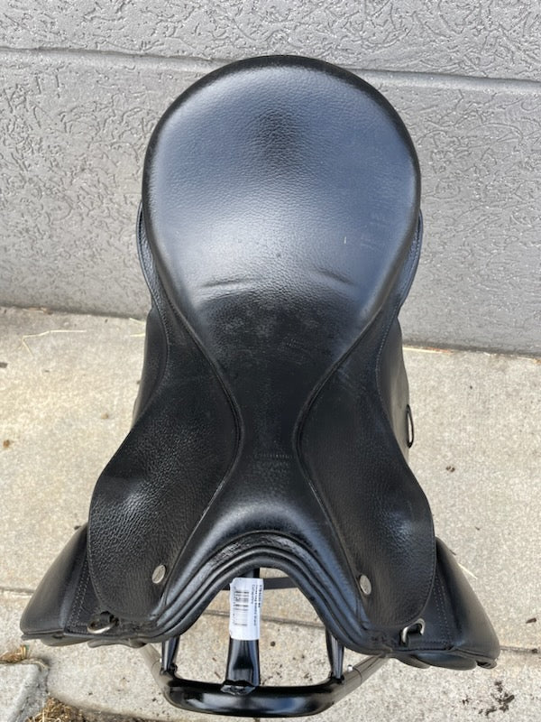 Jessica Trainers Dressage Saddle 17in