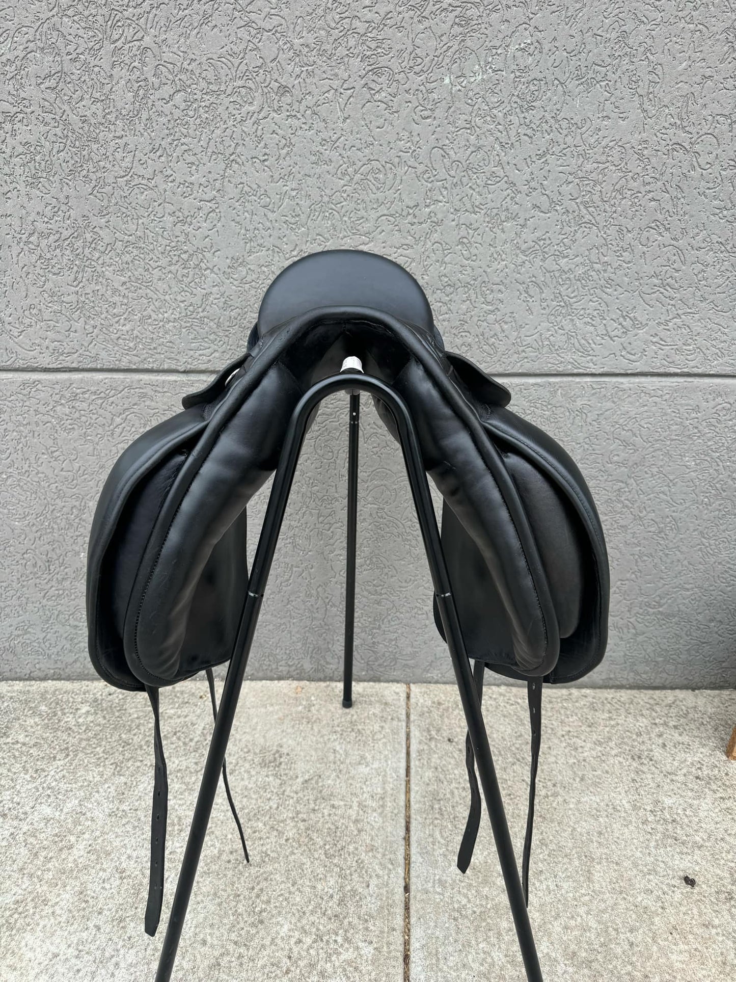 KN Concerto Dressage Saddle