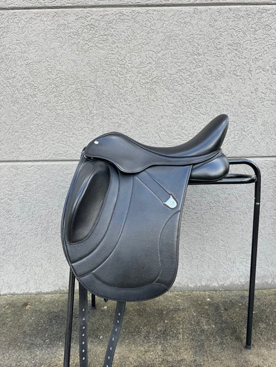 Bates Innova Mono Dressage Saddle 16.5-17.5inch