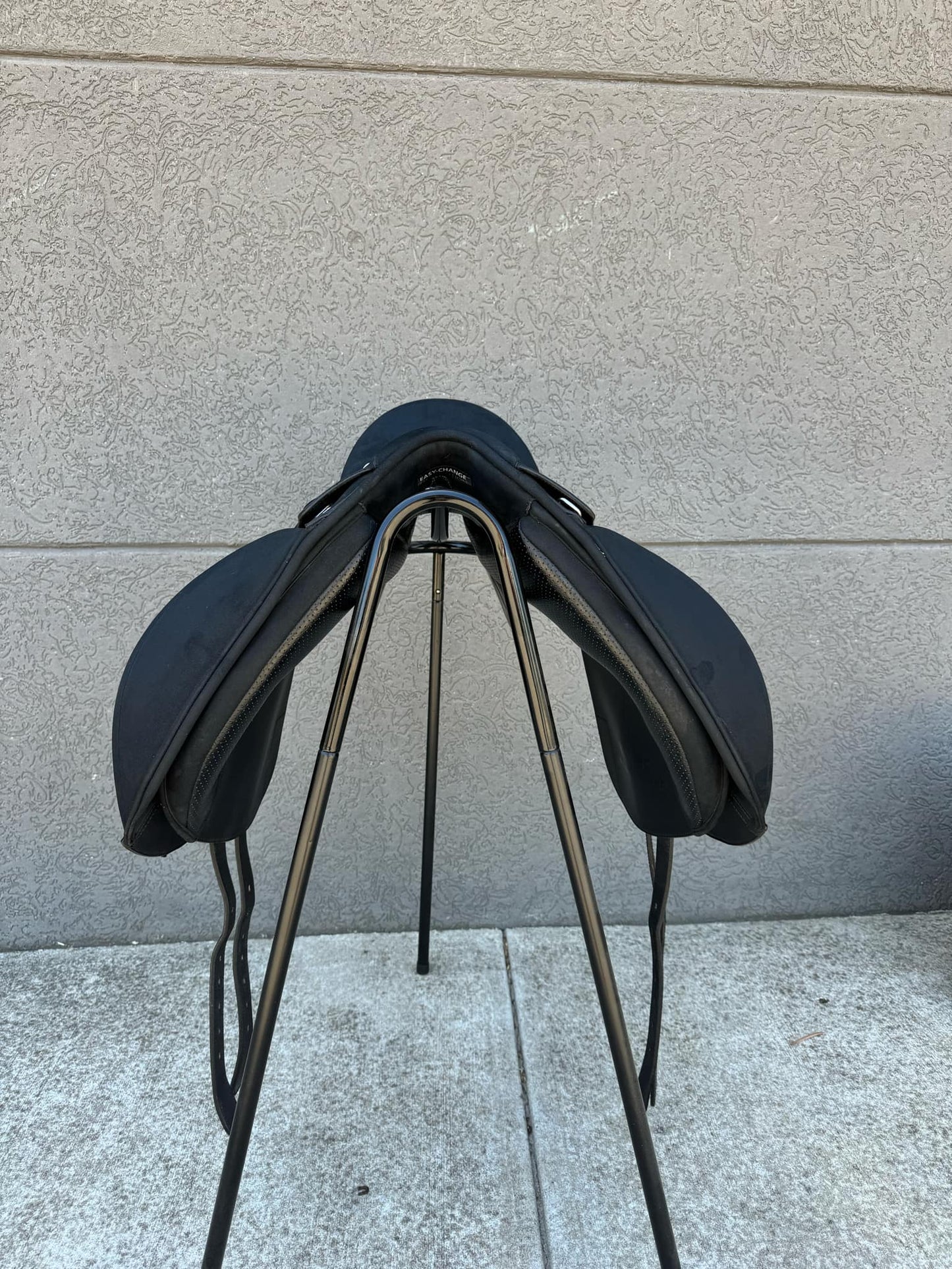 Wintec Pro Contour Bloc Dressage Saddle